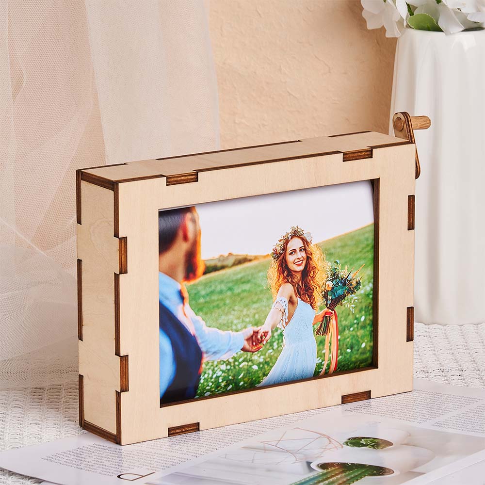 Personalised Photo Frame, Custom Rolling Frame, Custom Wooden Decor, Personalised Picture Frame, Custom Home Decor, Rolling Photo Frame, Wooden Photo Frame, Unique Home Decoration, Custom Picture Frame, Personalised Gift Frame, High-Quality Photo Frame, Thoughtful Gift for Special Occasions, Personalised rolling photo frame with custom pictures